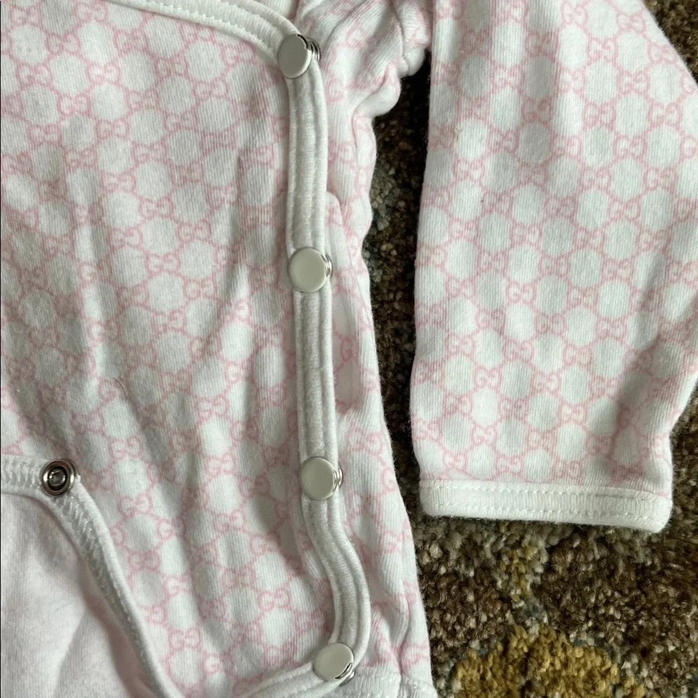 Gucci Pink and White Baby Matching Set